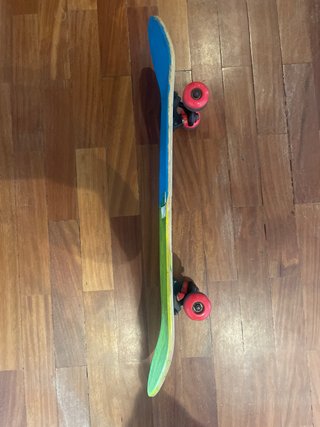 Skate Star Wars pintado azul y verde
