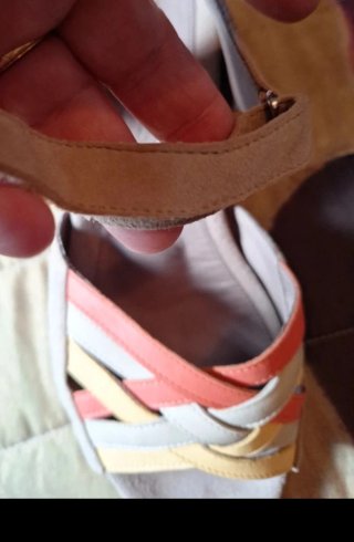 Sandali donna con fasce colorate taglie comode