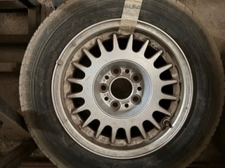 Llanta aleación BMW E34 R15 1179761 KBA41448