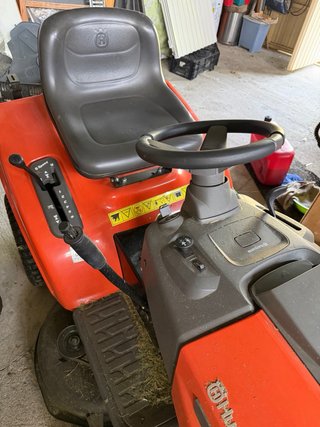 Tractor Cortacésped Husqvarna CT151