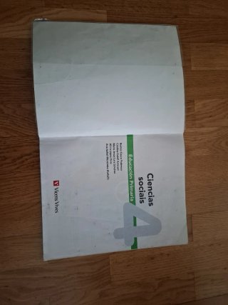 Libro texto ciencias sociales 4primaria en galego
