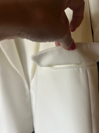 Blazer ZARA Blanca manga remangada - SIN ESTRENAR
