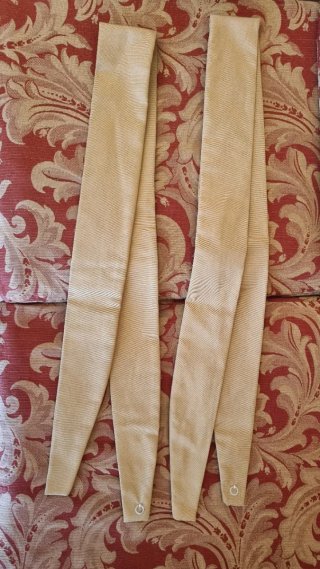 Cortinas beige de tela