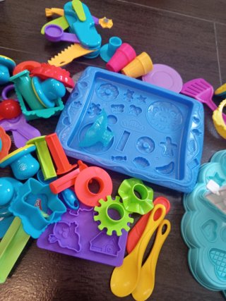 Juego Plastilina heladería y moldes Play-Doh