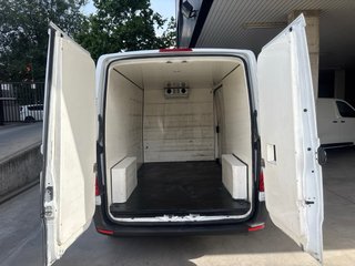 Mercedes-Benz Sprinter 2021 Furgon medio isotermo