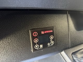 Mercedes-Benz Sprinter 2021 Furgon medio isotermo