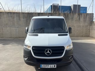 Mercedes-Benz Sprinter 2021 Furgon medio isotermo
