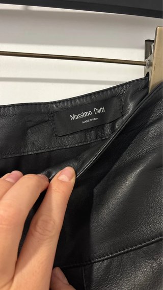 Falda Massimo Dutti Piel Negra