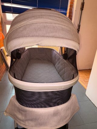 Carrito de bebé marca venicci