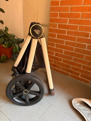 Carrito de bebé marca venicci