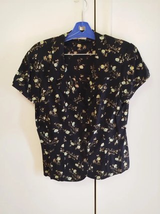 Traje de falda y chaqueta