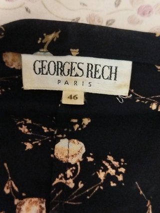 Traje de falda y chaqueta