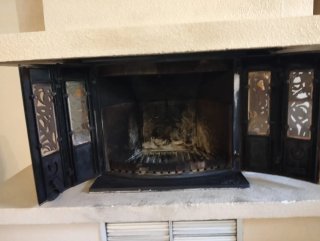 Chimenea hierro fundido negra y beige