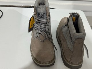 Botas Caterpillar Marrón y Gris