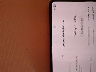 Samsung Galaxy Z Fold 4