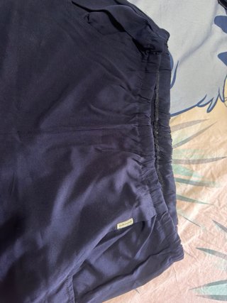 Pantalones largos azul marino de verano