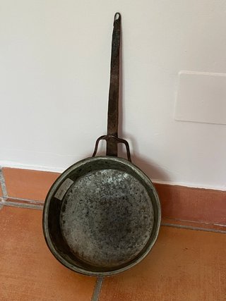 Vintage Copper Pan with Long Iron Handle