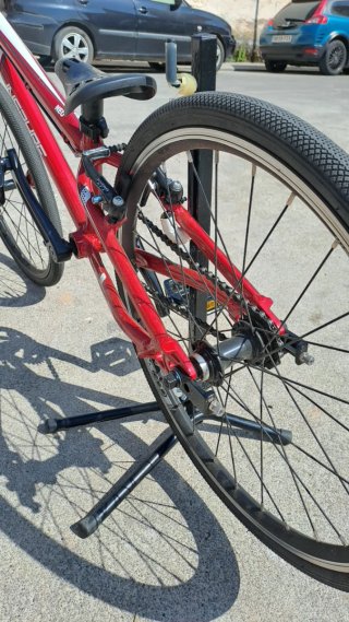 Bicicleta BMX Inspire Neo Mini Rossa