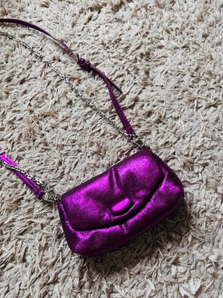 Bolso fiesta morado Zara