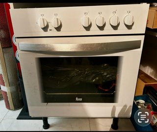 Horno y Vitrocerámica Teka Poco Uso
