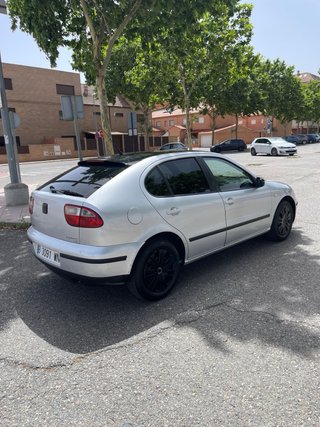 SEAT Leon 2000