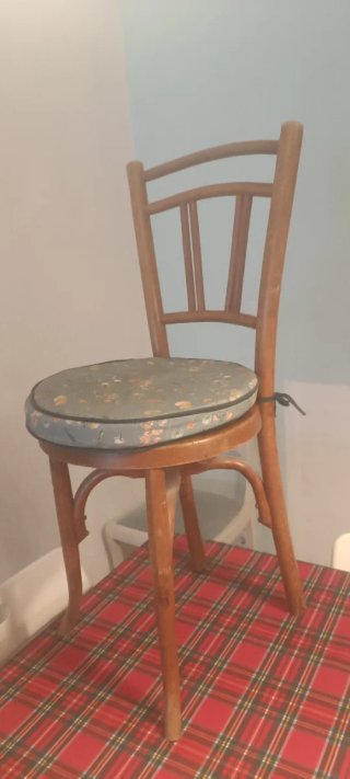 Silla de comedor vintage de madera