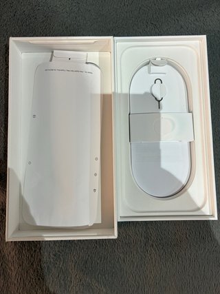 Caja iPhone 16 Pro