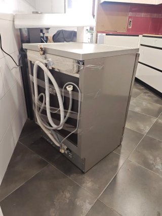 Lavavajillas Whirlpool ADP 400 IX
