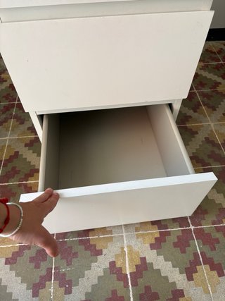 Mesita de noche Ikea blanca