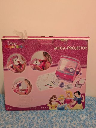 Proyector Mega Disney Magic Artist