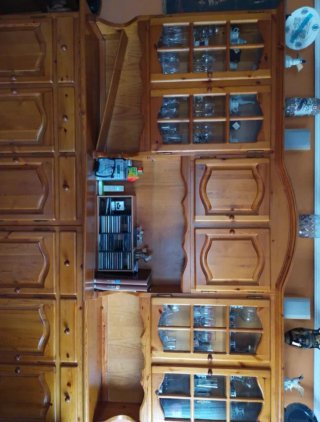 Mueble de salón con vitrinas