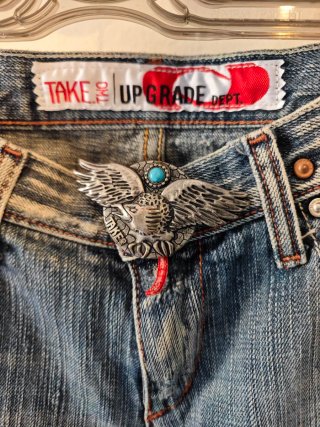 Take Two Jeans con aquila metallo