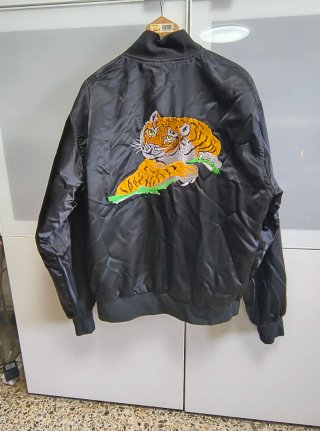 Chaqueta Bomber Negra Talla XL