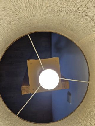 Lámpara de pie Wabi Home Lizer