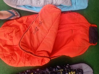 Saco de bebé azul con osito