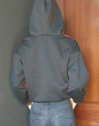 Sudadera tricolor