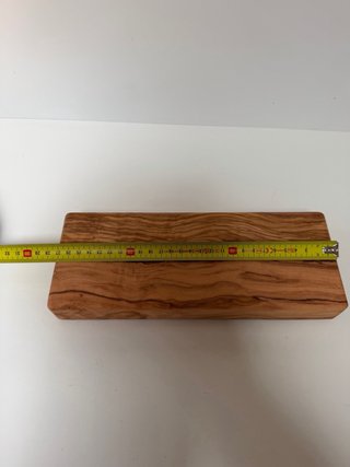 Tagliere in legno di ulivo
