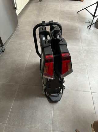 Alquiler Portabicis Thule EasyFold XT 2
