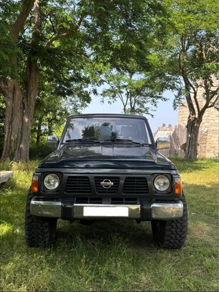 Nissan Patrol gr y60 slx