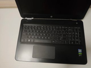HP Pavilion 15 Nero
