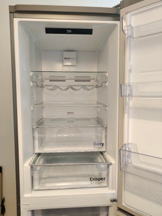 Frigorífico Beko NeoFrost Inox 366L