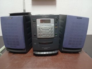 Equipo de música Sony Megabass vintage