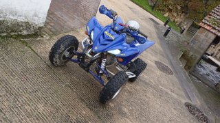 Quad Yamaha Azul Todoterreno