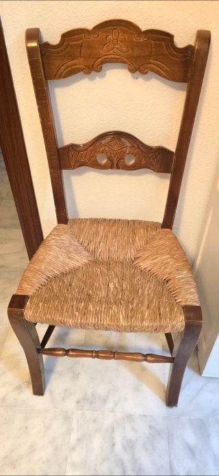 Sillas de madera con asiento de yute (3 unidades)