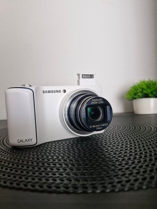Samsung Galaxy Camera EK-GC100 Android