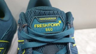 Zapatillas New Balance 860 Talla 45 Azul/Verde
