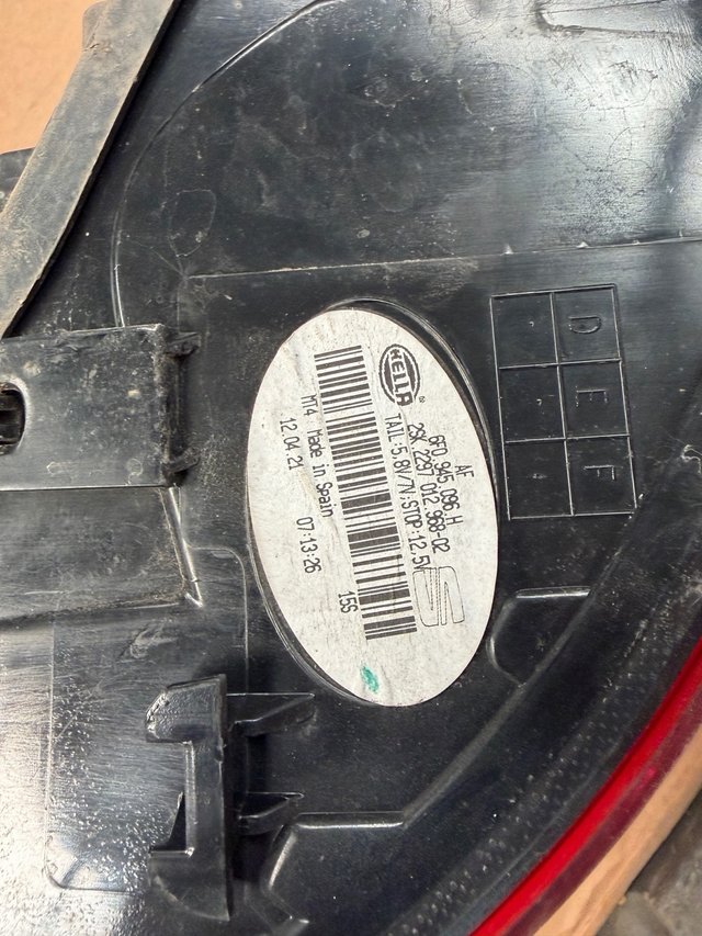 Piloto trasero derecho Seat Ibiza 6F0945096H