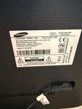 TV Samsung 24 + Amazon Fire TV Stick
