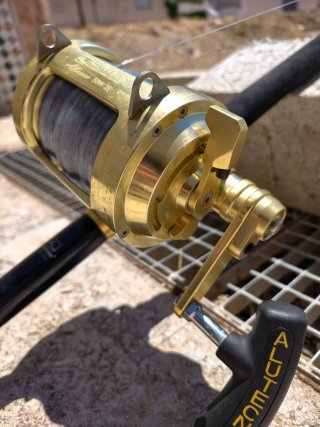 Caña y carrete pesca ALUTECNOS Albacore 50W 2S