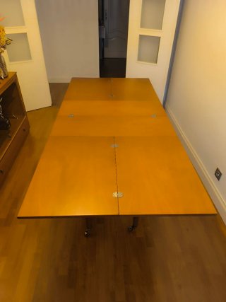 Mesa comedor extensible con ruedas